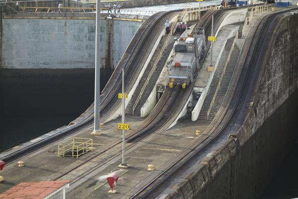 PanamaCanal 20141229 0738 027