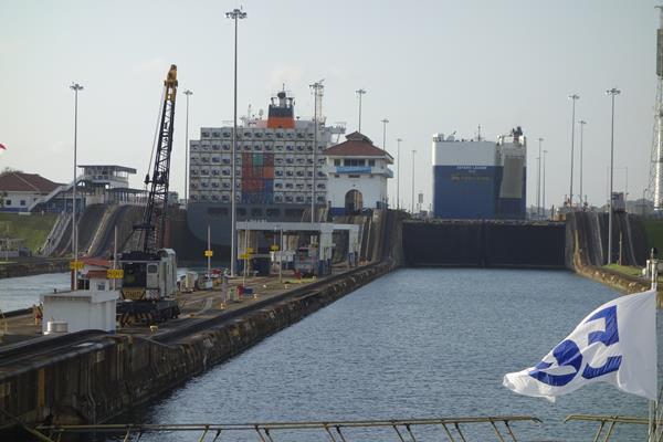 PanamaCanal 20141229 0744 035