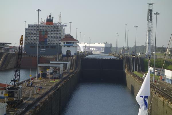 PanamaCanal 20141229 0753 045