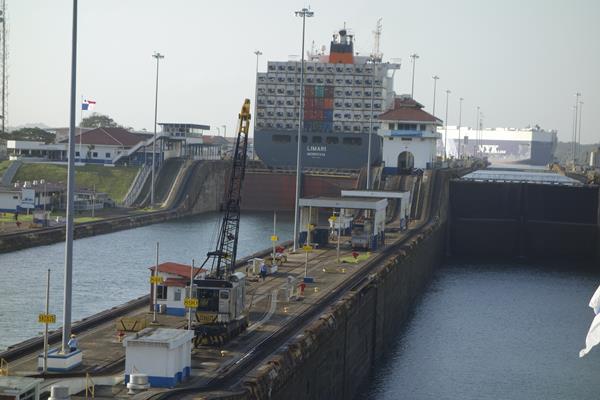 PanamaCanal 20141229 0753 046